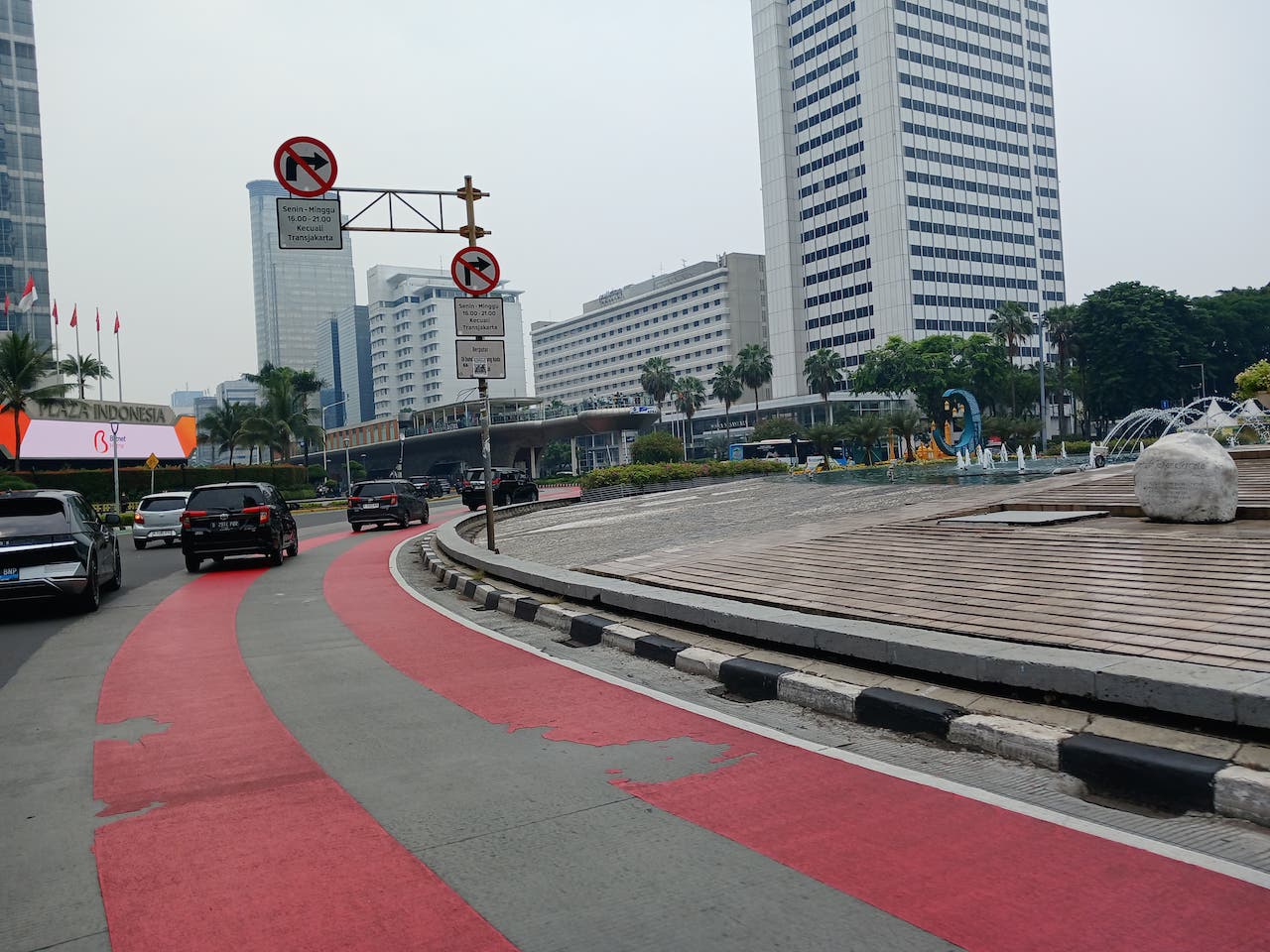 Situasi jalanan Jakarta. (BeritNasional/Ahda Bayhaqi).